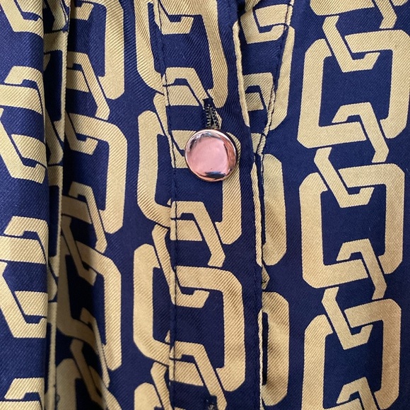 Milly silk long sleeve button down chain blouse size 8 gold blue EUC - Picture 3 of 7